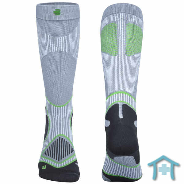 Outdoor Performance Compression Socks in grau