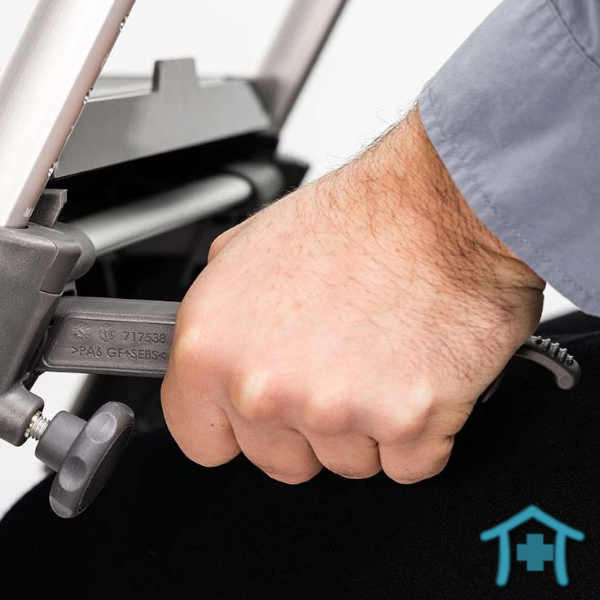TOPRO Hestia Premium Indoor Rollator mit einzigartigen, ausziehbaren Griffen zum Aufstehen und Absitzen