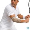 ActiveMed Ellbogenbandage mit Polster beim Tennisspielen