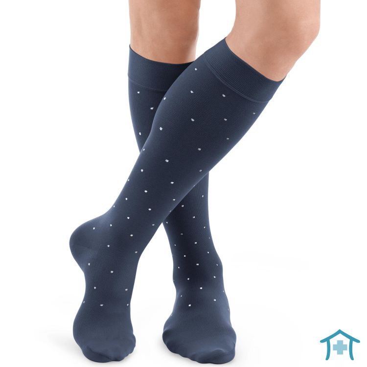 Sigvaris Thermoregulating Kompressionsstrumpf Polka Dot in Blau mit weissen Punkten