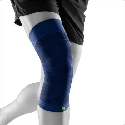 Sports Knee Support in Marine