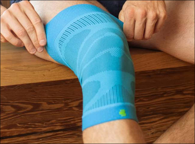 Bauerfeind Sports Compression Knee Bandage